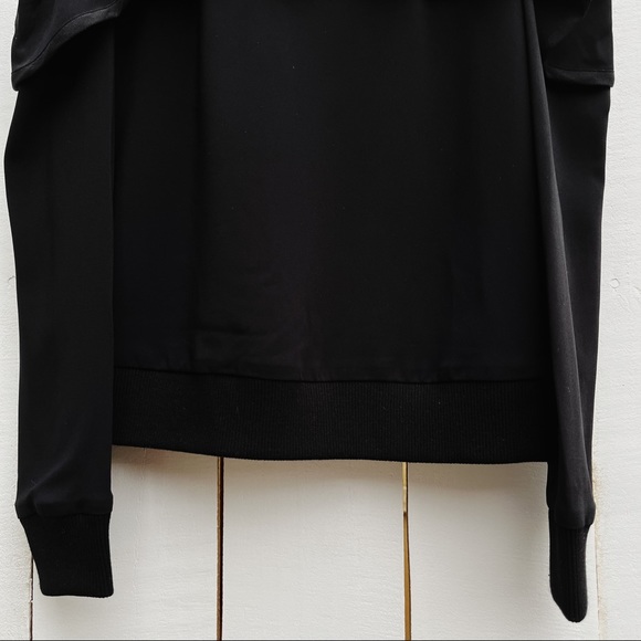 A.L.C. Lindsey Ruffle Cold Shoulder Top Black Women’s 0 - Picture 10 of 16